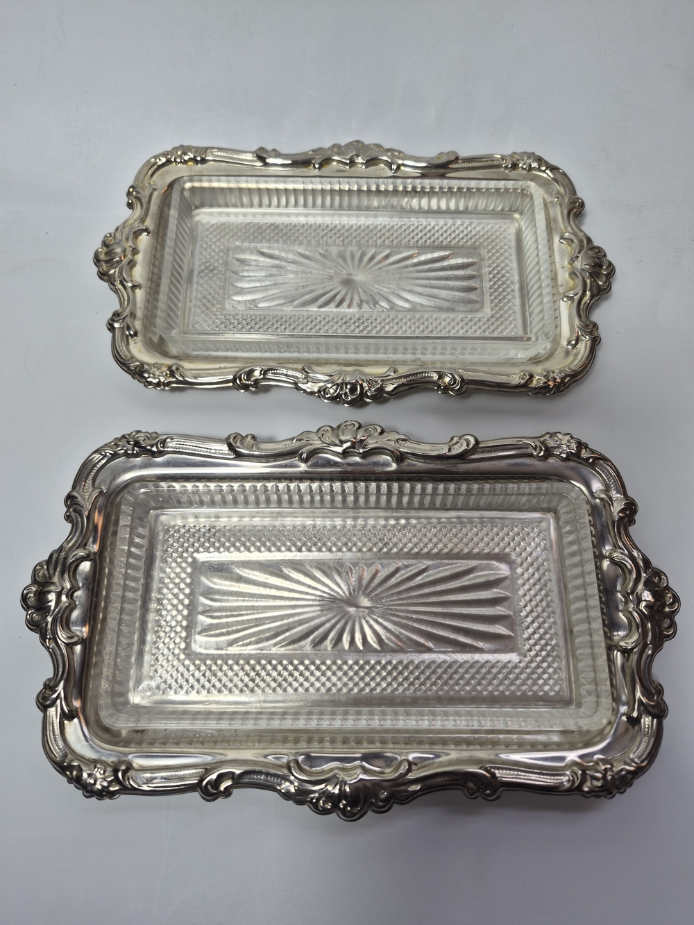 vintage silver-plated serving trays with removable glass serving plates set of 2